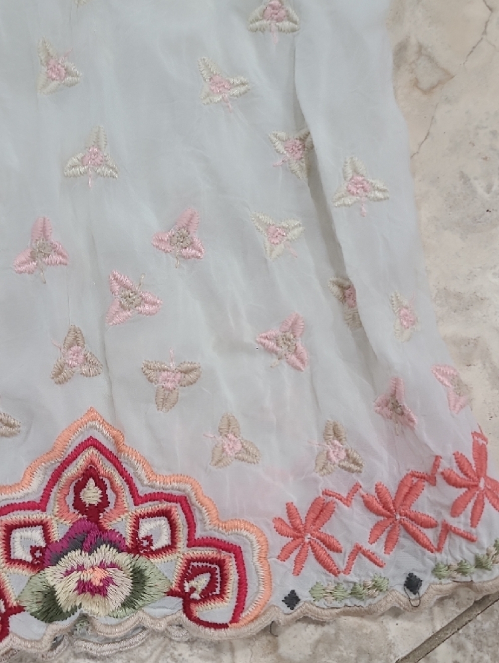 Johnny Was White Tunic with Pink & Green Floral Embroidery - Picture 6 of 14